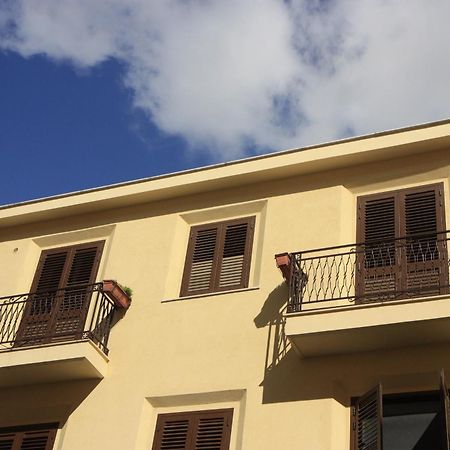 Zisas Apartment Palermo Exterior foto